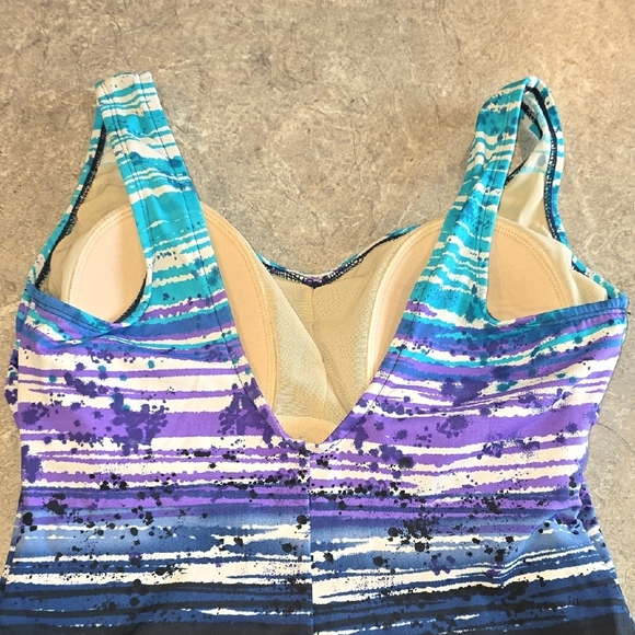 (J35) Delta Burke Blue and Purple One Piece Swimsuit - Picture 5 of 7